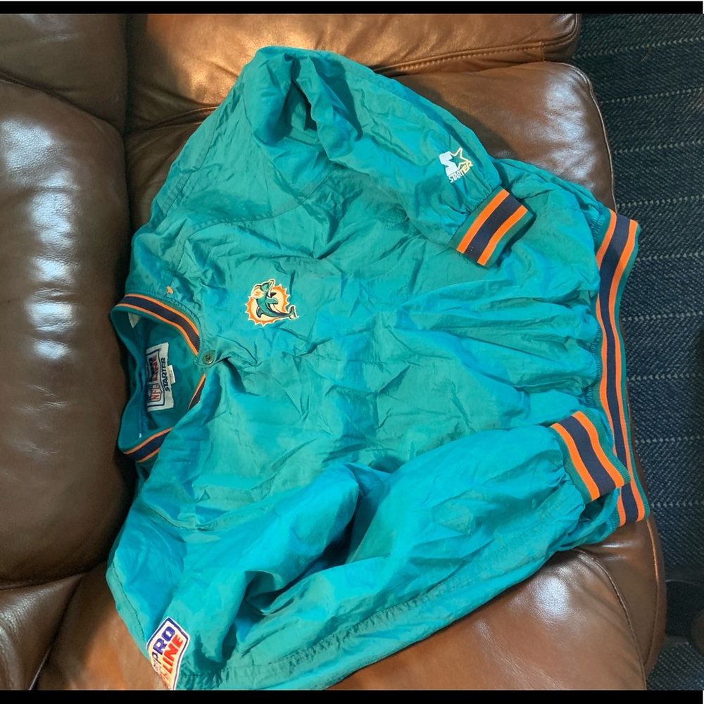 Vintage women’s miami dolphins windbreaker